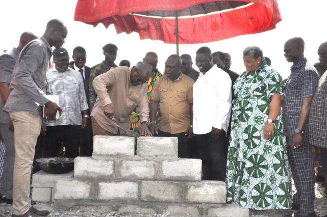 President Mahama cuts sod for over 1,000-unit Green City Housing Project in Ashanti Region